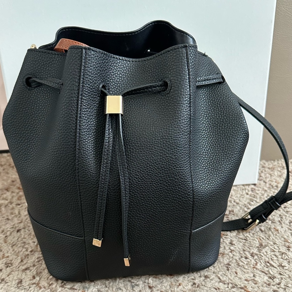 Zara black bucket
